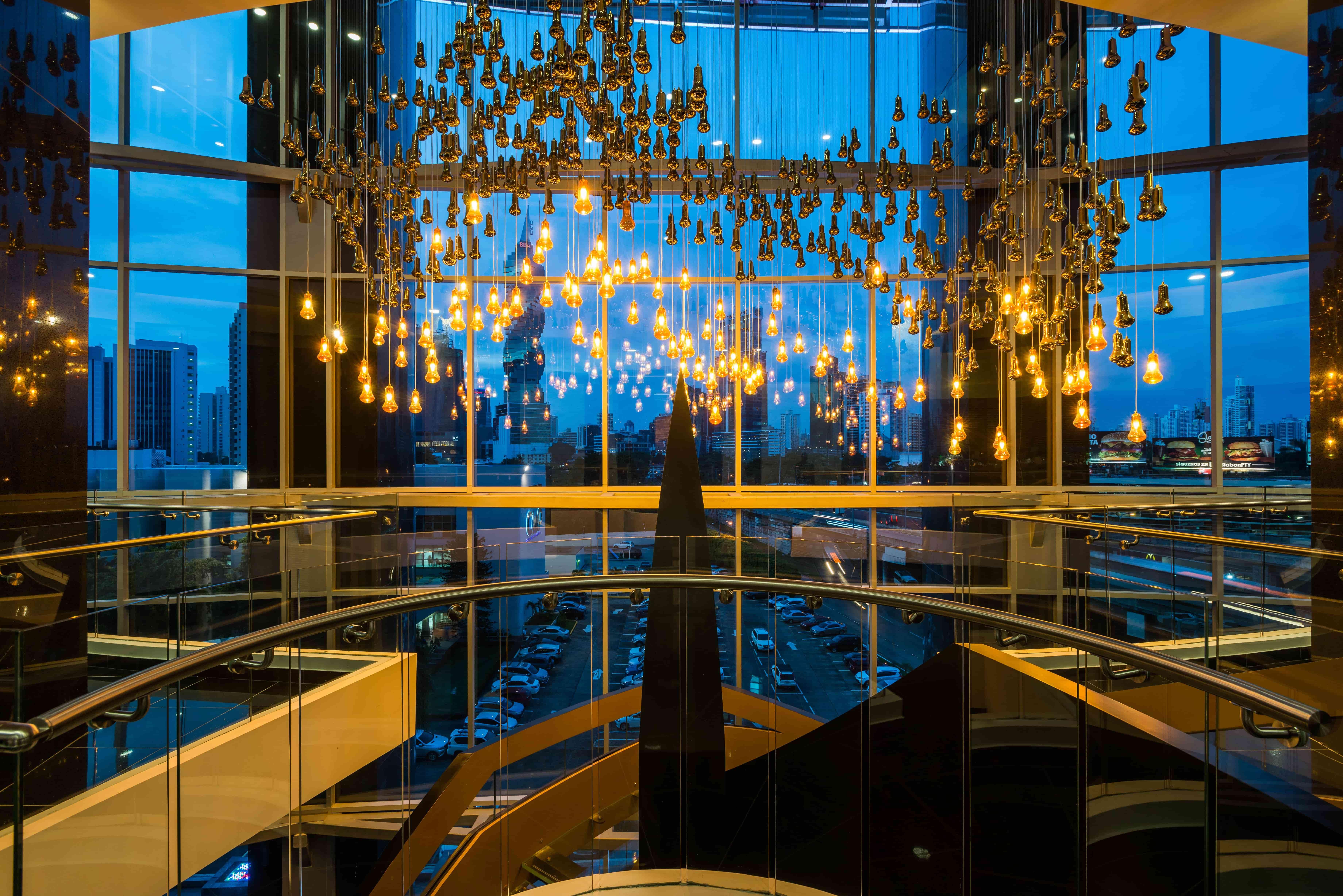 Hotel Las Americas Golden Tower Panama Kültér fotó The interior of the library