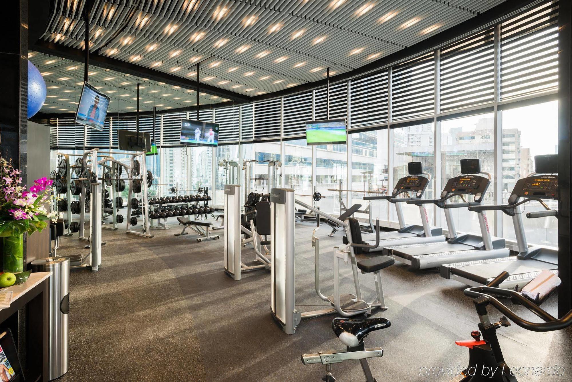 Hotel Las Americas Golden Tower Panama Kültér fotó 3D rendering of a gym