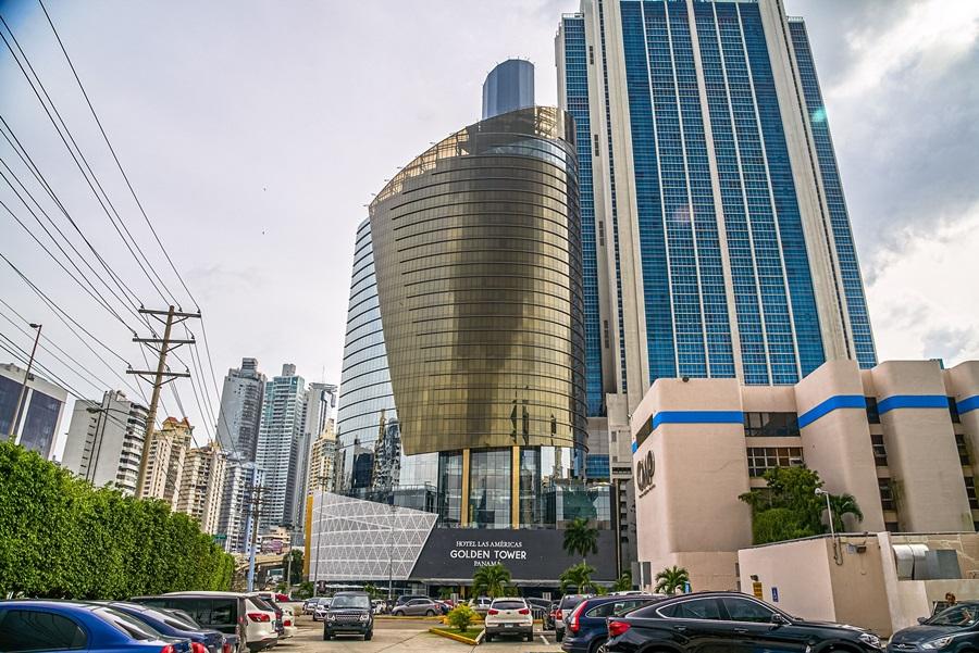 Hotel Las Americas Golden Tower Panama Kültér fotó The Golden Tower